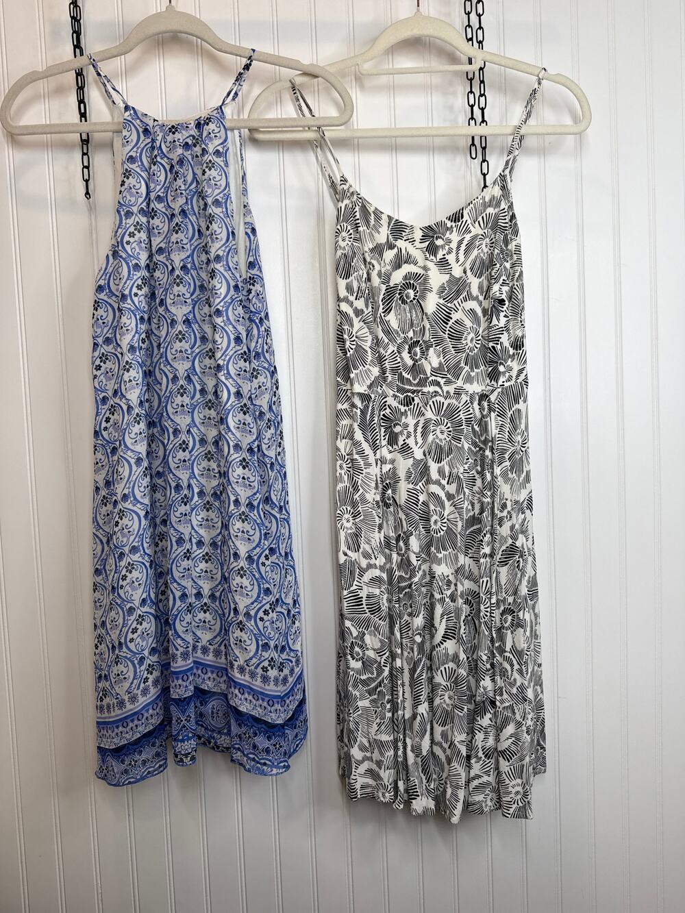 Old Navy Fit & Flare Mini Cami Dress & Rue 21 Halter Swing Dress Bundle Size M